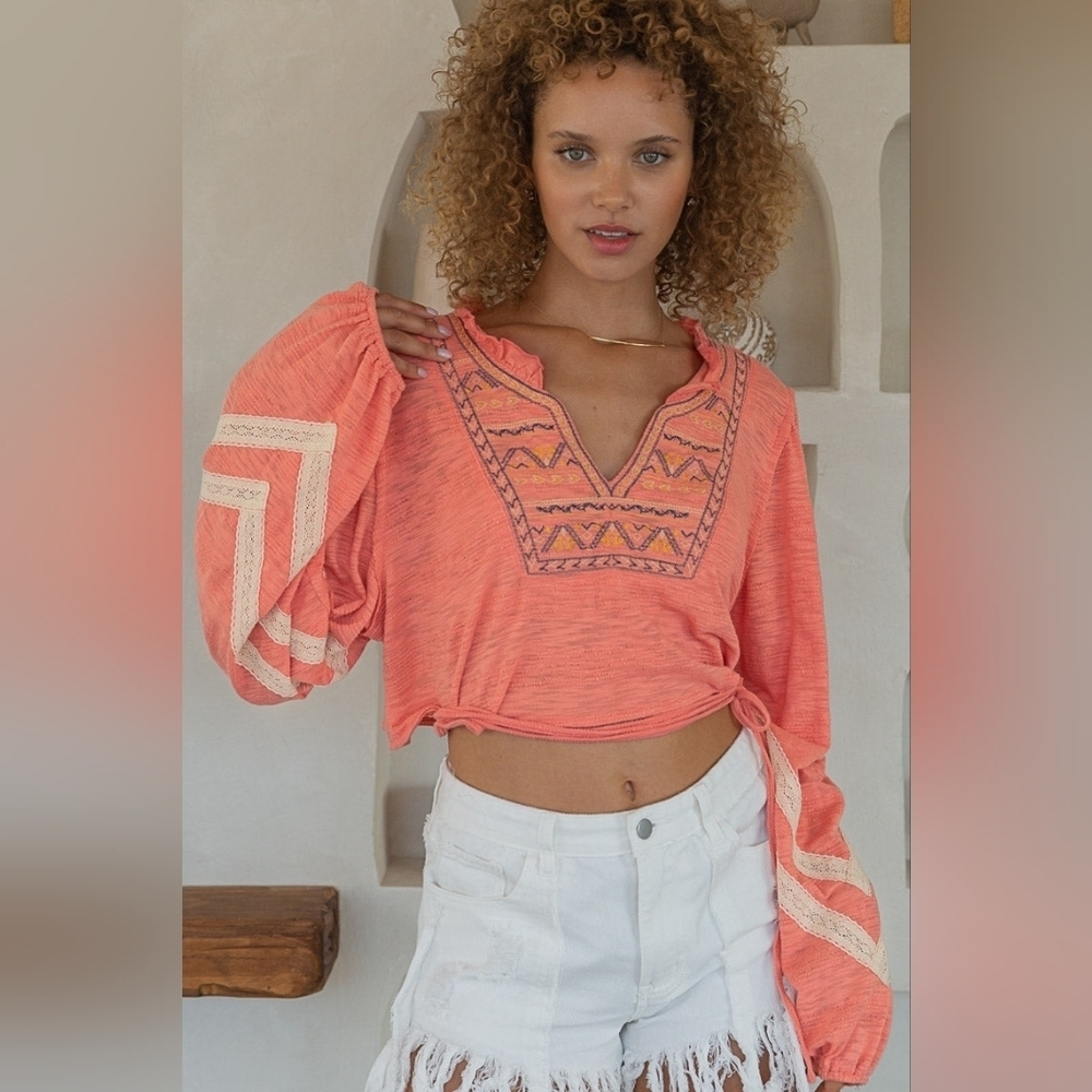⭐ $15 start POL embroidered boho oversized lace crochet crop tie waist poets top - Picture 5 of 8